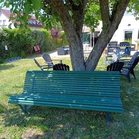Gite Les Dames Du Quint 3 Etoiles Baume-les-Dames Exteriér fotografie
